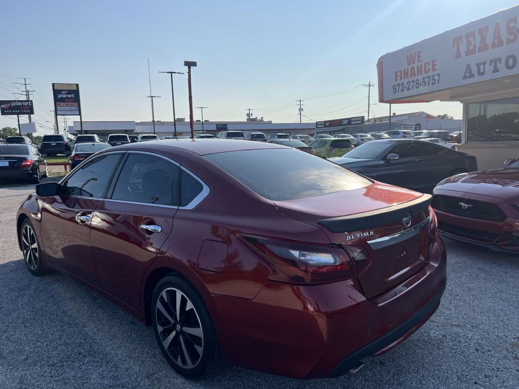 2018 Nissan Altima Image 29