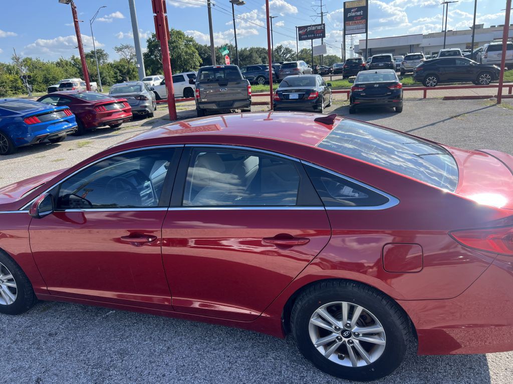 2017 Hyundai Sonata Image 10