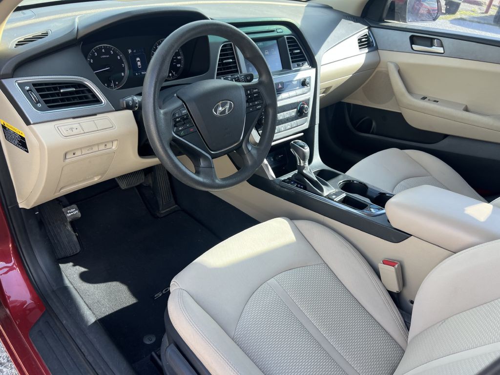 2017 Hyundai Sonata Image 11