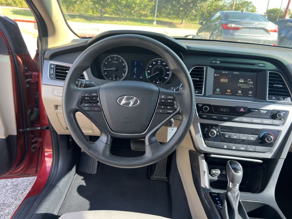 2017 Hyundai Sonata Image 17