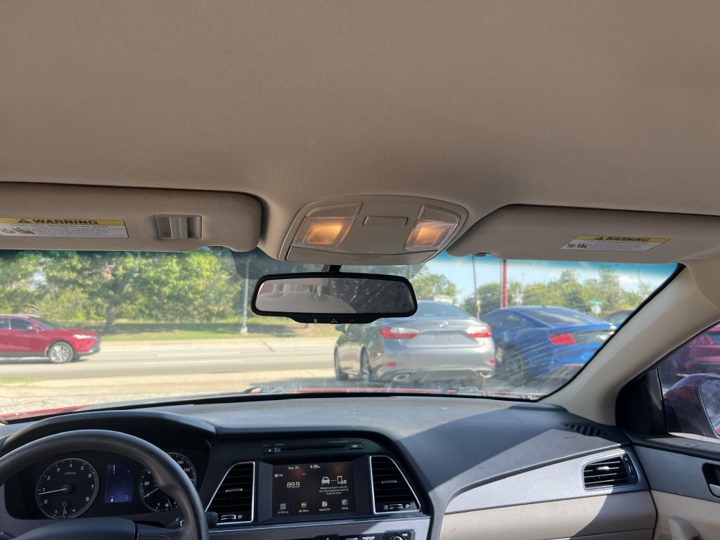 2017 Hyundai Sonata Image 18