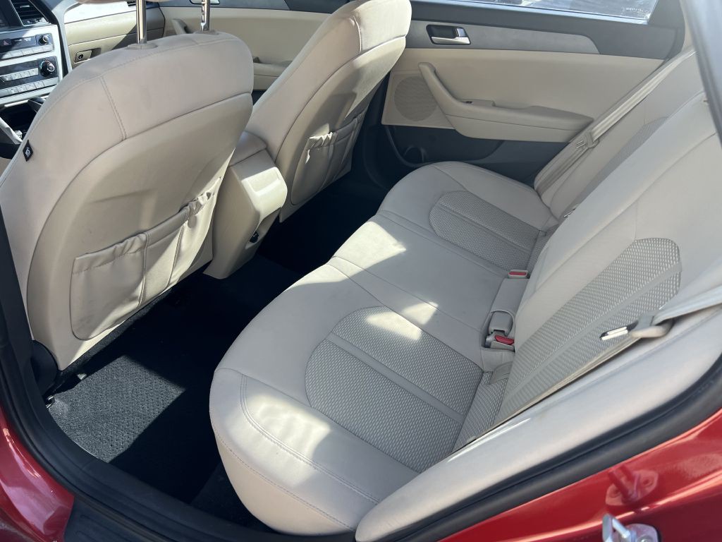 2017 Hyundai Sonata Image 19