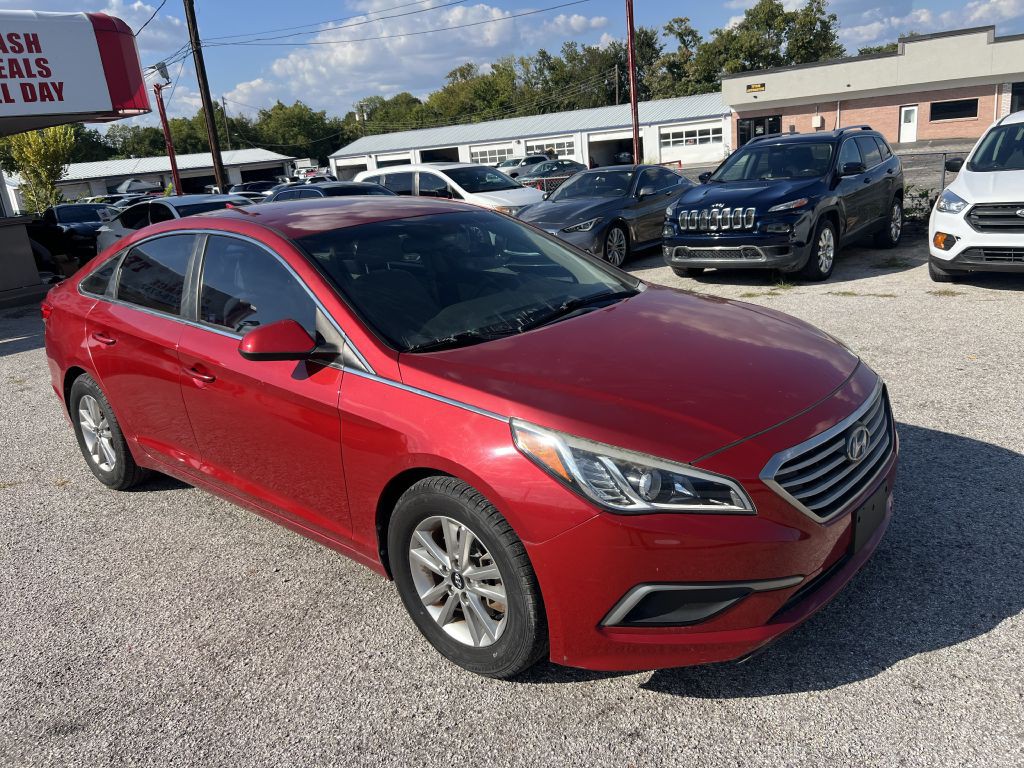 2017 Hyundai Sonata Image 1