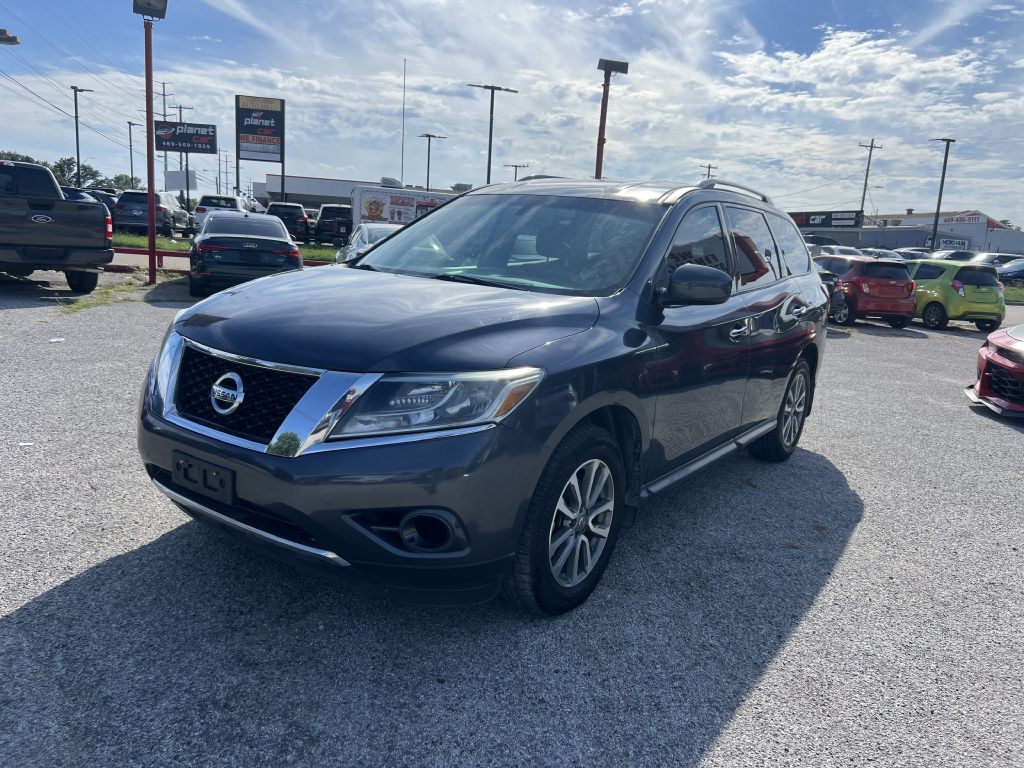 2013 Nissan Pathfinder Image 1