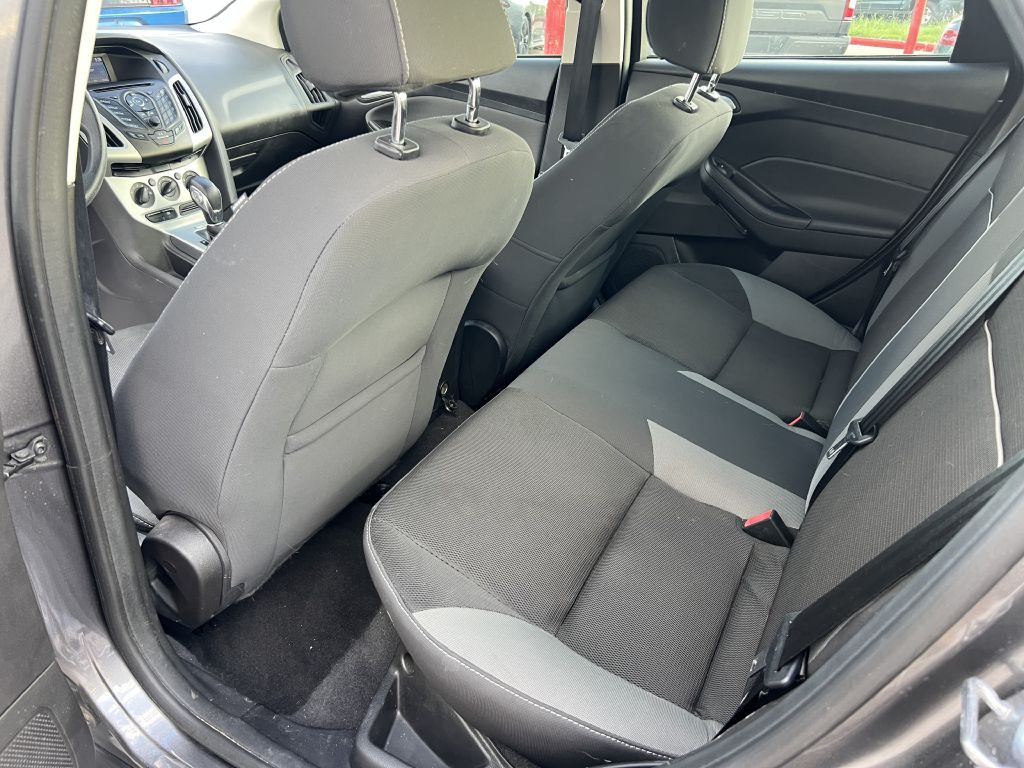 2014 Ford Focus Image 18