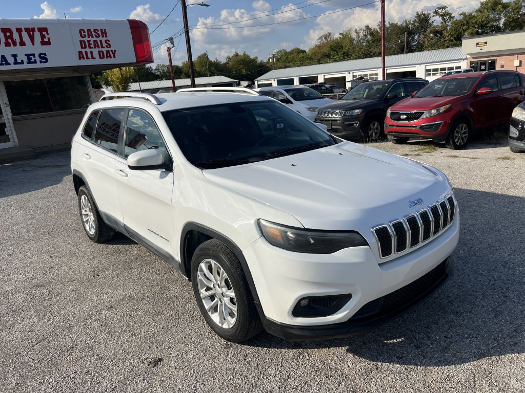 2019 Jeep Cherokee Image 2