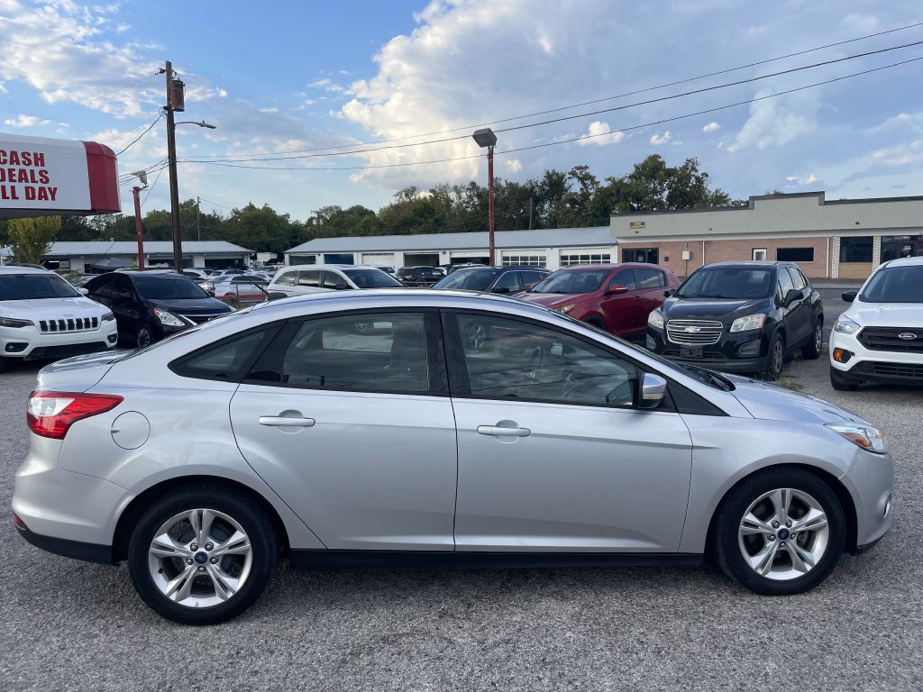 2013 Ford Focus Image 8