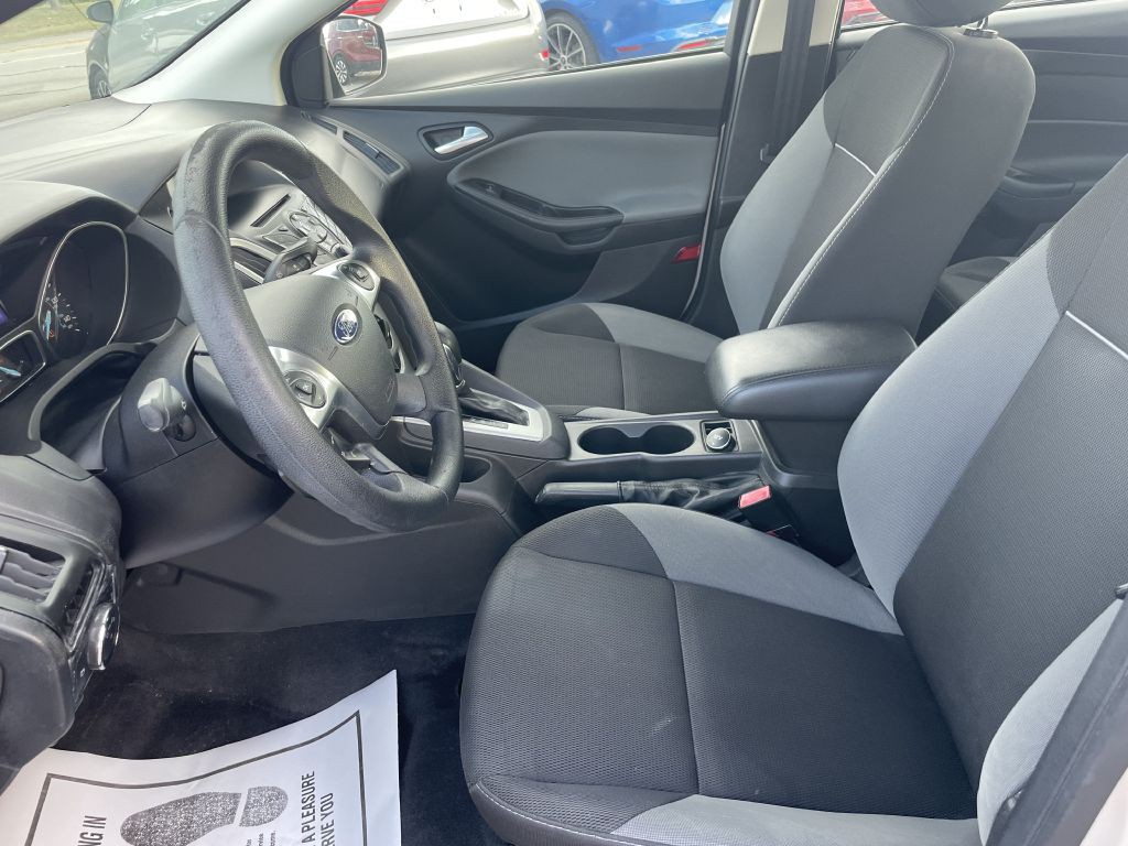 2013 Ford Focus Image 11
