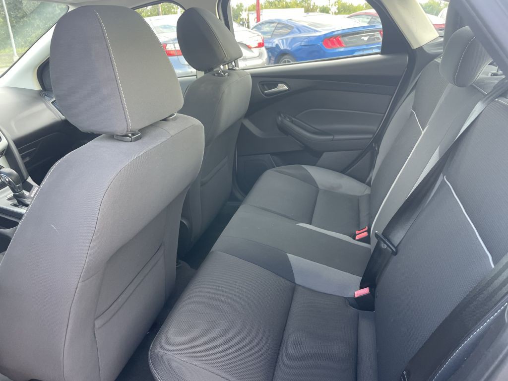 2013 Ford Focus Image 13