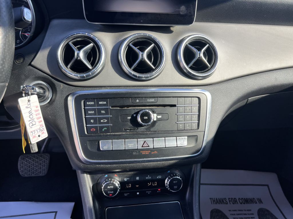 2018 Mercedes-Benz CLA-Class Image 22