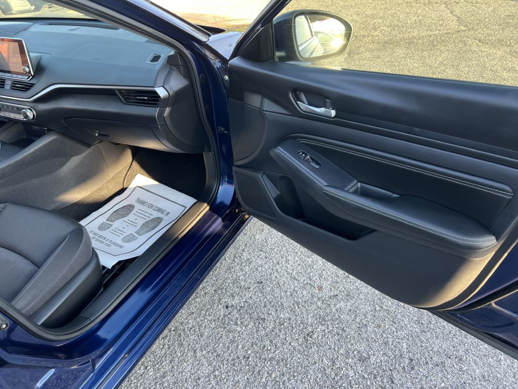 2019 Nissan Altima Image 22