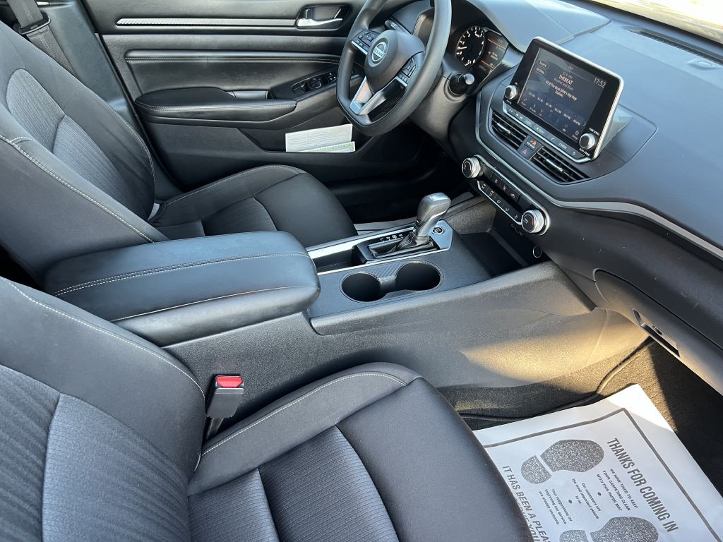 2019 Nissan Altima Image 23
