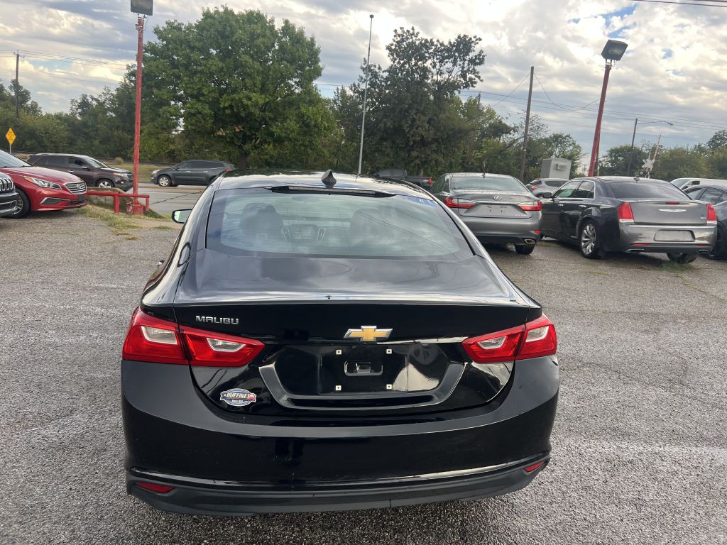 2018 Chevrolet Malibu Image 8