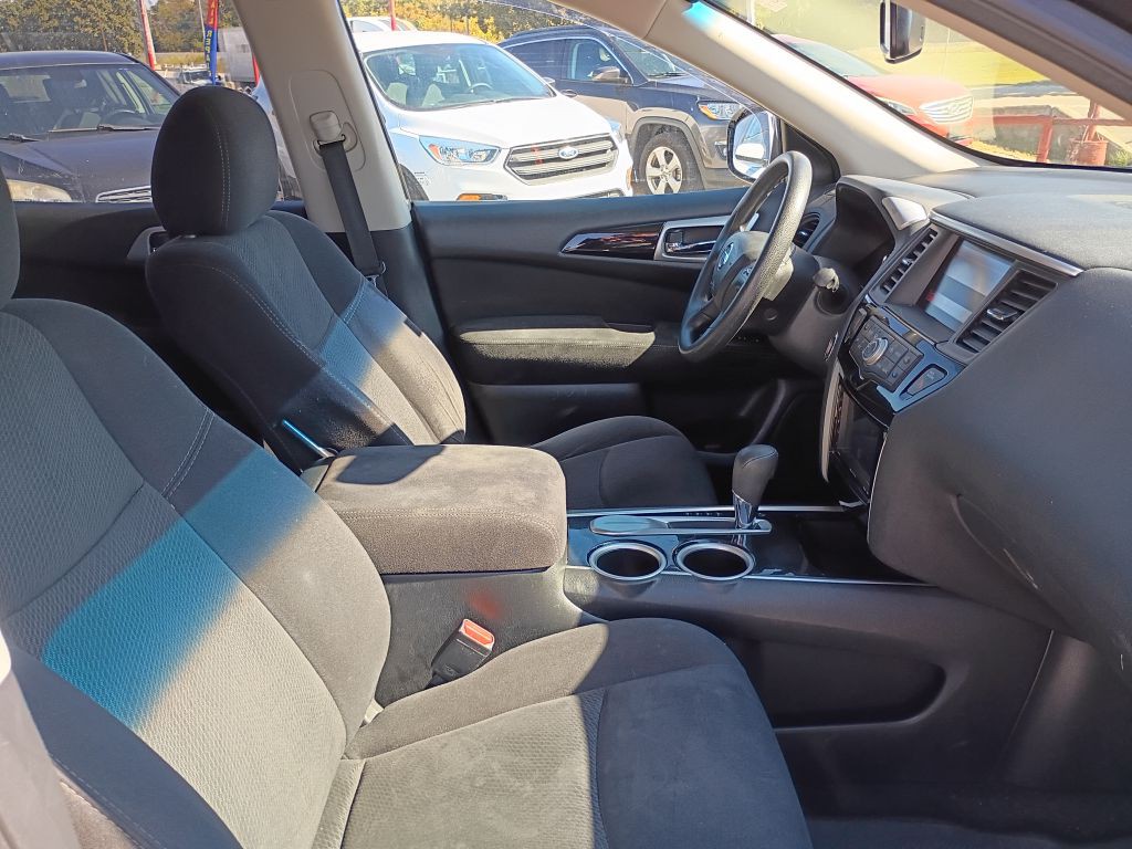 2015 Nissan Pathfinder Image 14