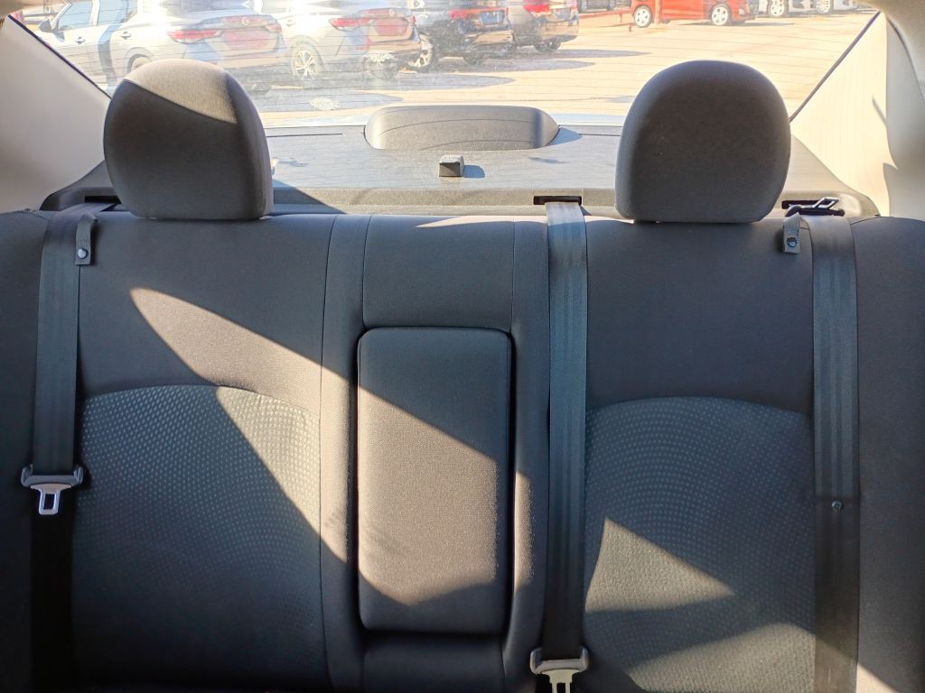 2019 Mitsubishi Mirage Image 11