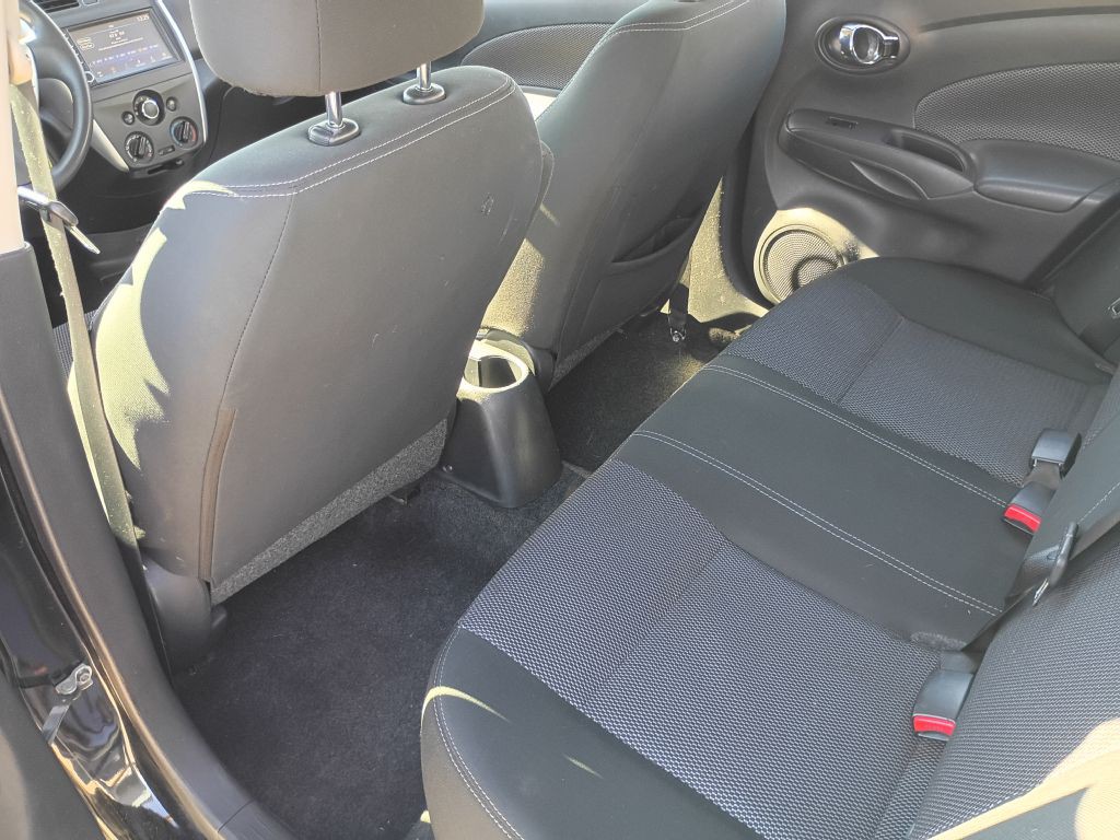 2019 Nissan Versa Image 12