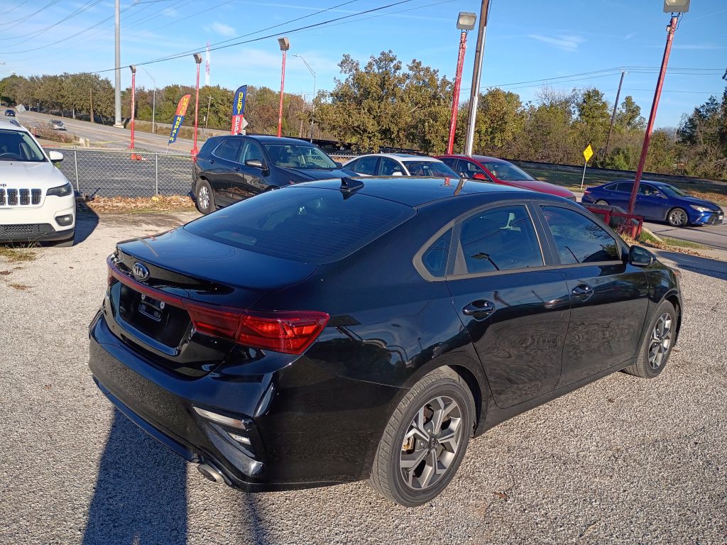 2021 Kia Forte Image 3