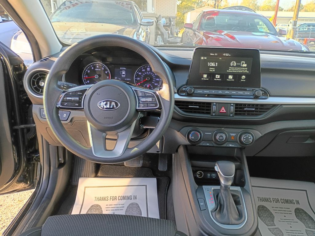 2021 Kia Forte Image 12
