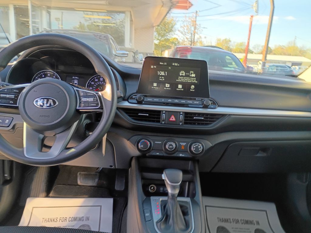 2021 Kia Forte Image 13
