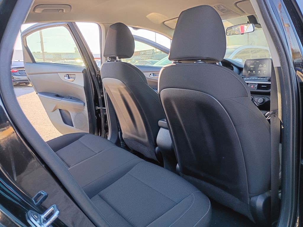 2021 Kia Forte Image 20