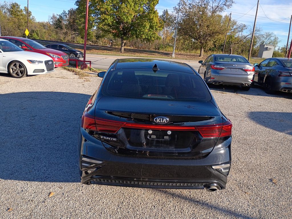 2021 Kia Forte Image 6