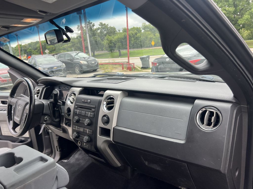 2011 Ford F-150 Image 20