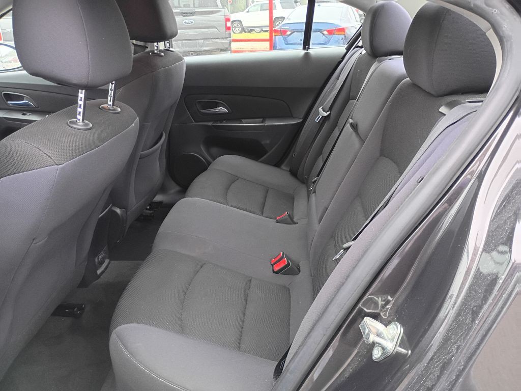 2015 Chevrolet Cruze Image 19
