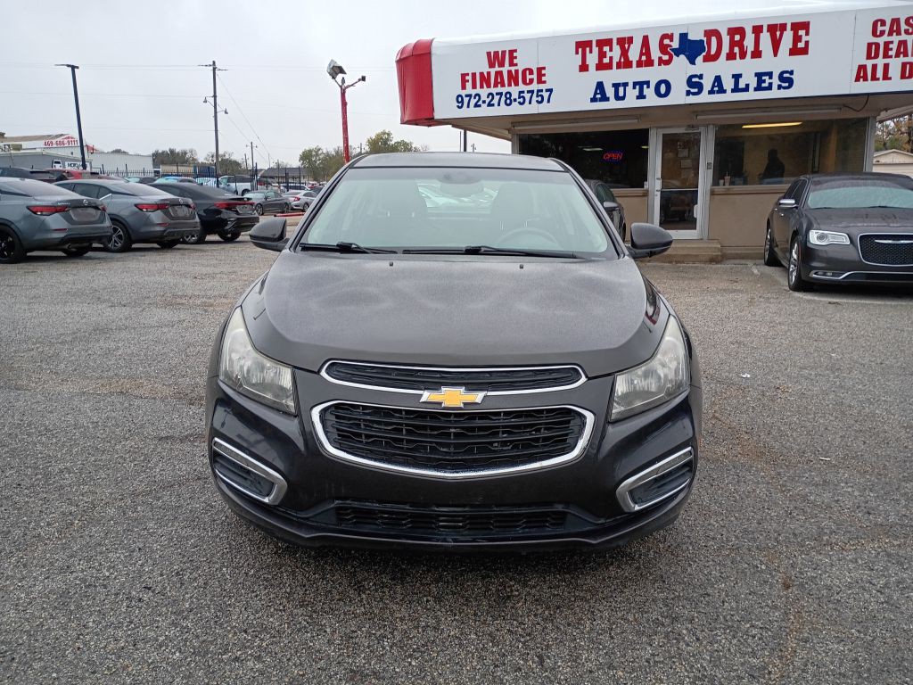 2015 Chevrolet Cruze Image 3