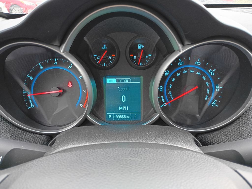 2015 Chevrolet Cruze Image 12