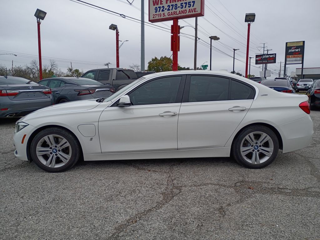 2017 BMW 3 Series Image 4