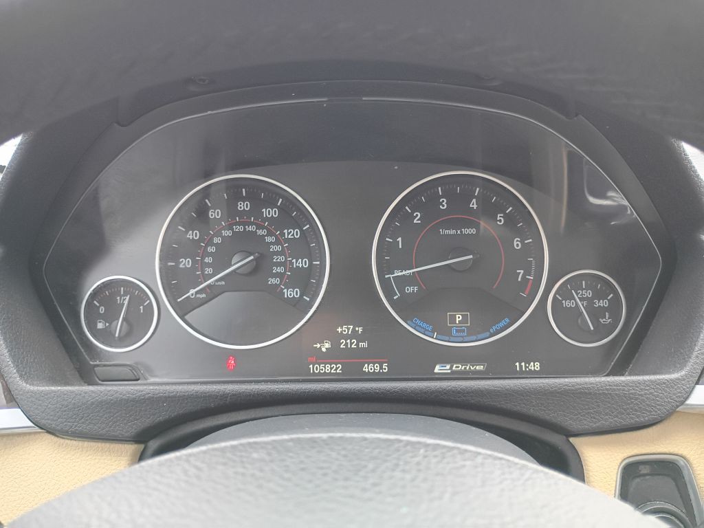 2017 BMW 3 Series Image 14