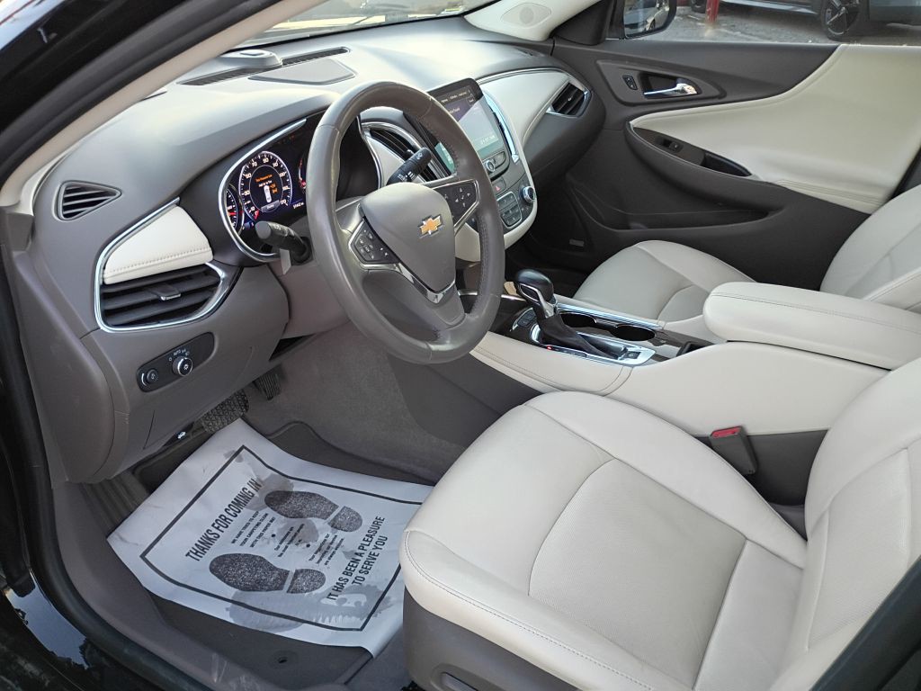2021 Chevrolet Malibu Image 10