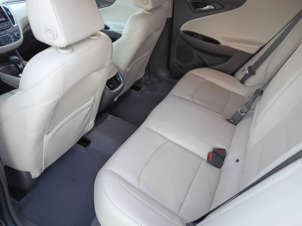 2021 Chevrolet Malibu Image 13