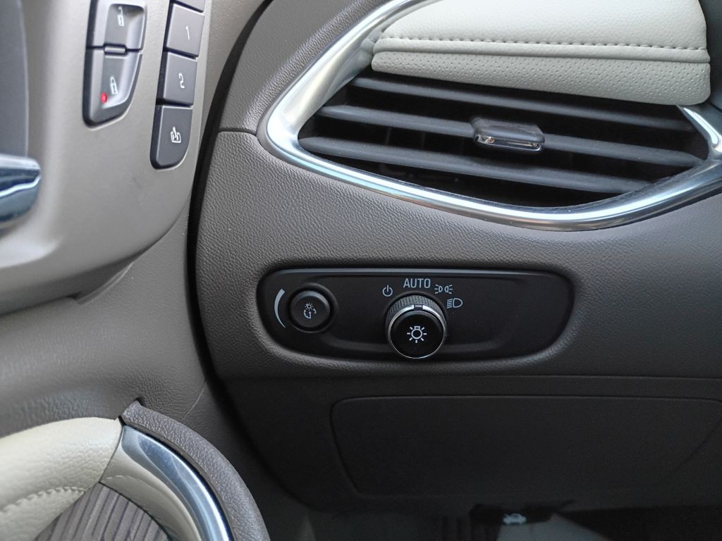 2021 Chevrolet Malibu Image 31