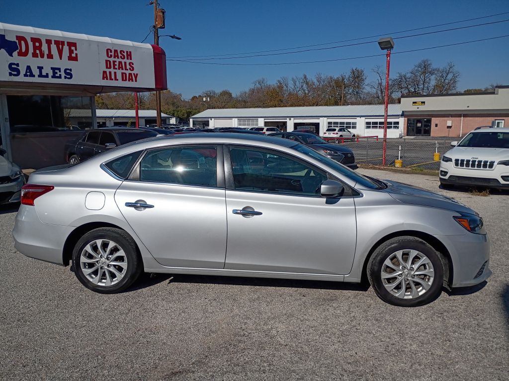 2019 Nissan Sentra Image 4