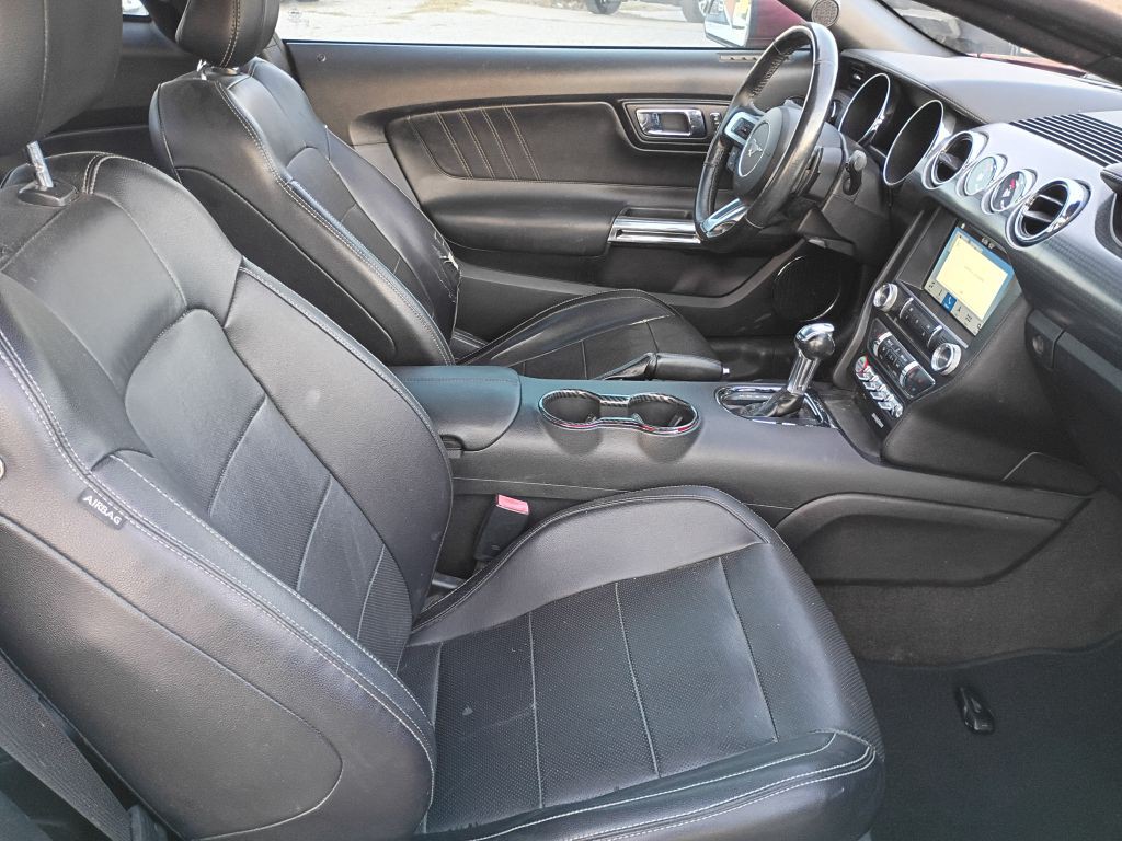 2016 Ford Mustang Image 13