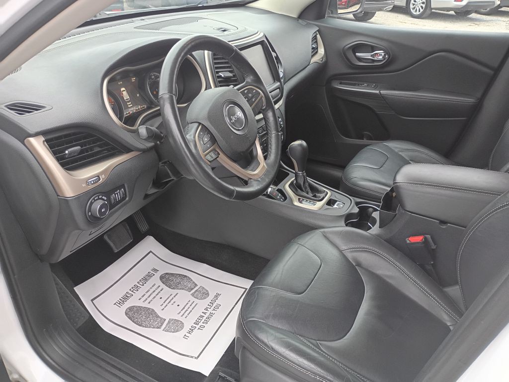 2016 Jeep Cherokee Image 10