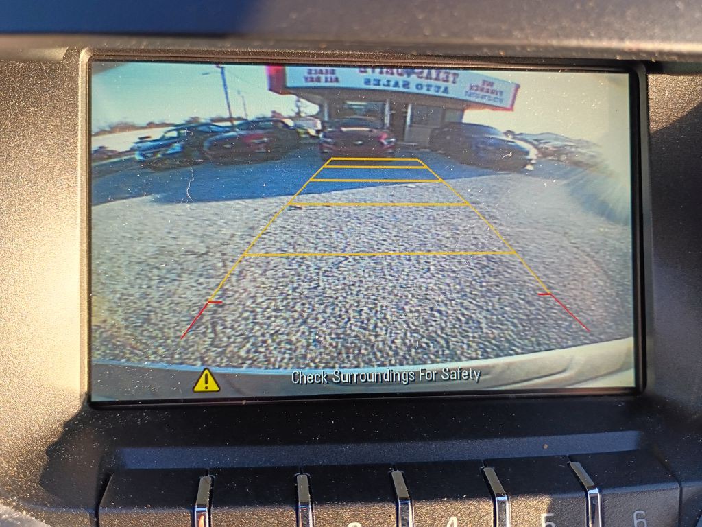 2016 Chevrolet Equinox Image 13