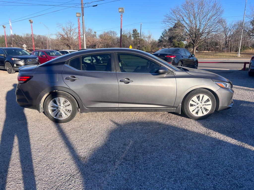 2020 Nissan Sentra Image 4