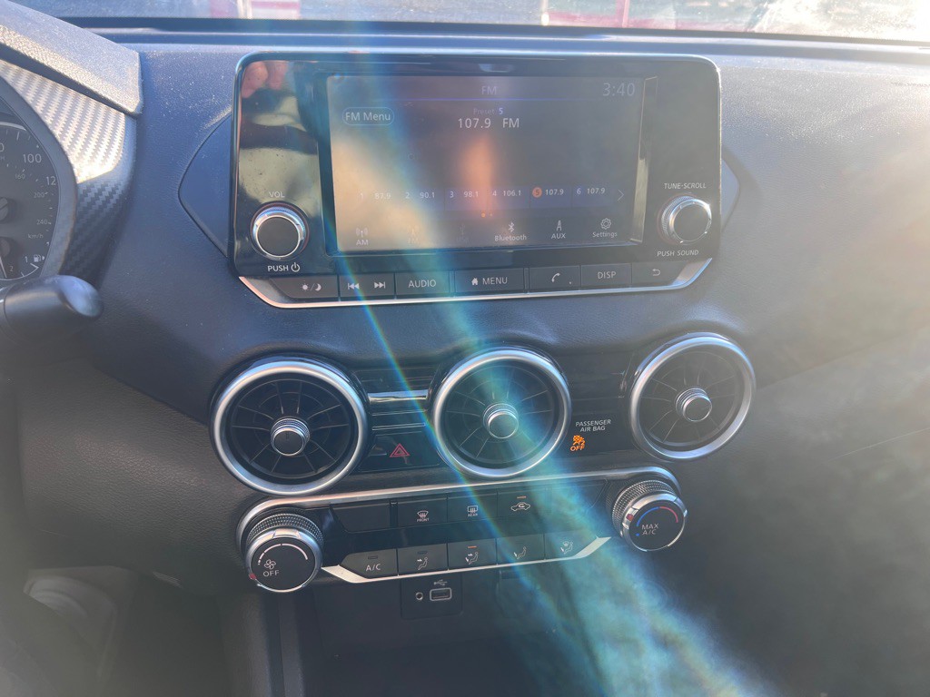 2020 Nissan Sentra Image 15