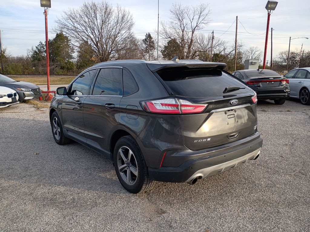 2020 Ford Edge Image 5