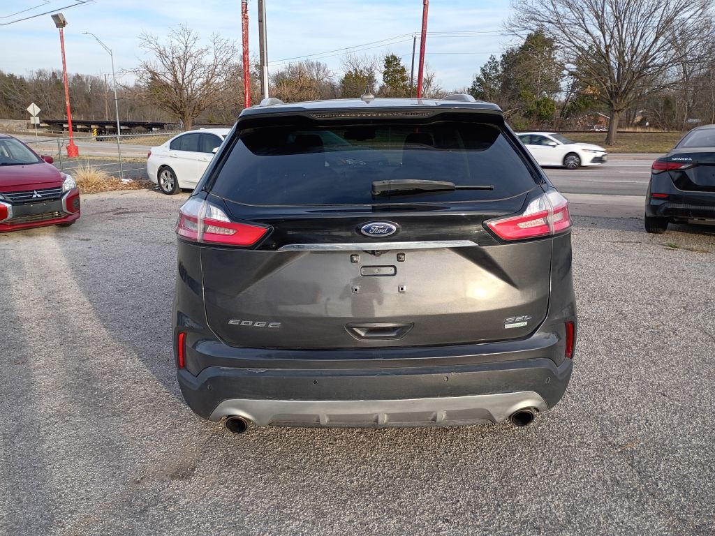 2020 Ford Edge Image 6