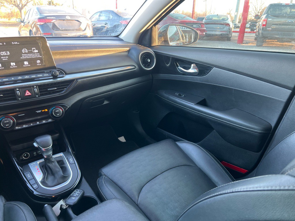 2020 Kia Forte Image 32