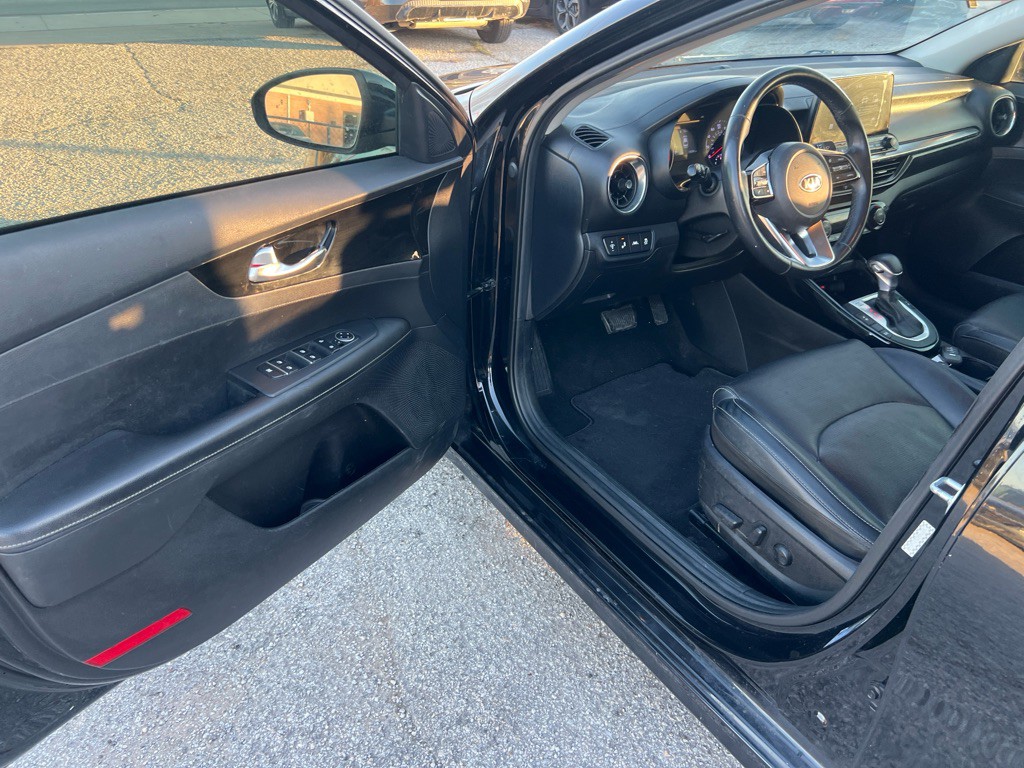 2020 Kia Forte Image 39