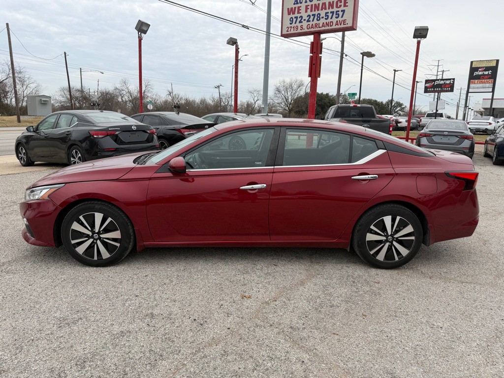 2022 Nissan Altima Image 4