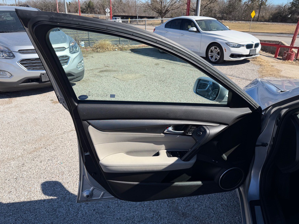 2014 Acura TL Image 10