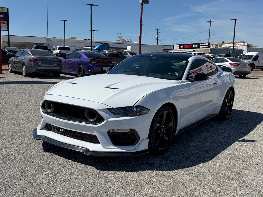 2023 Ford Mustang Image 3