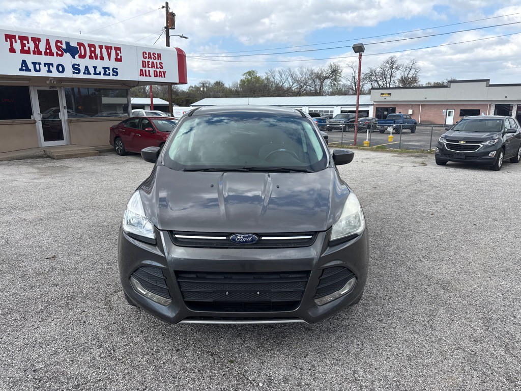 2016 Ford Escape Image 2