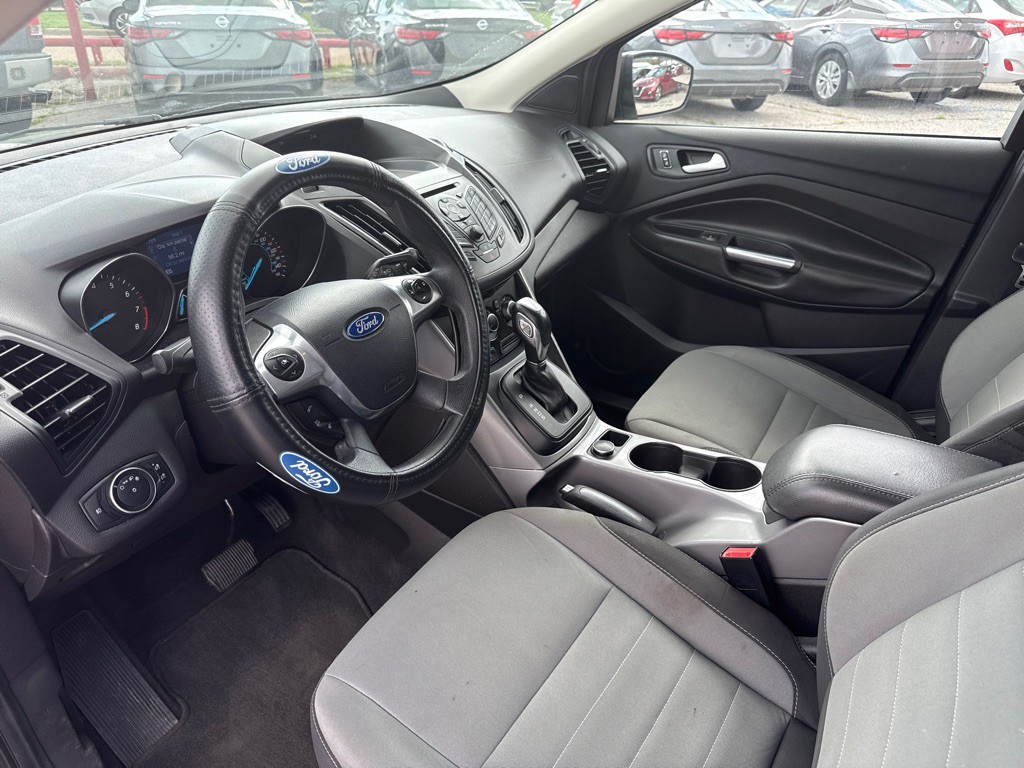 2016 Ford Escape Image 9