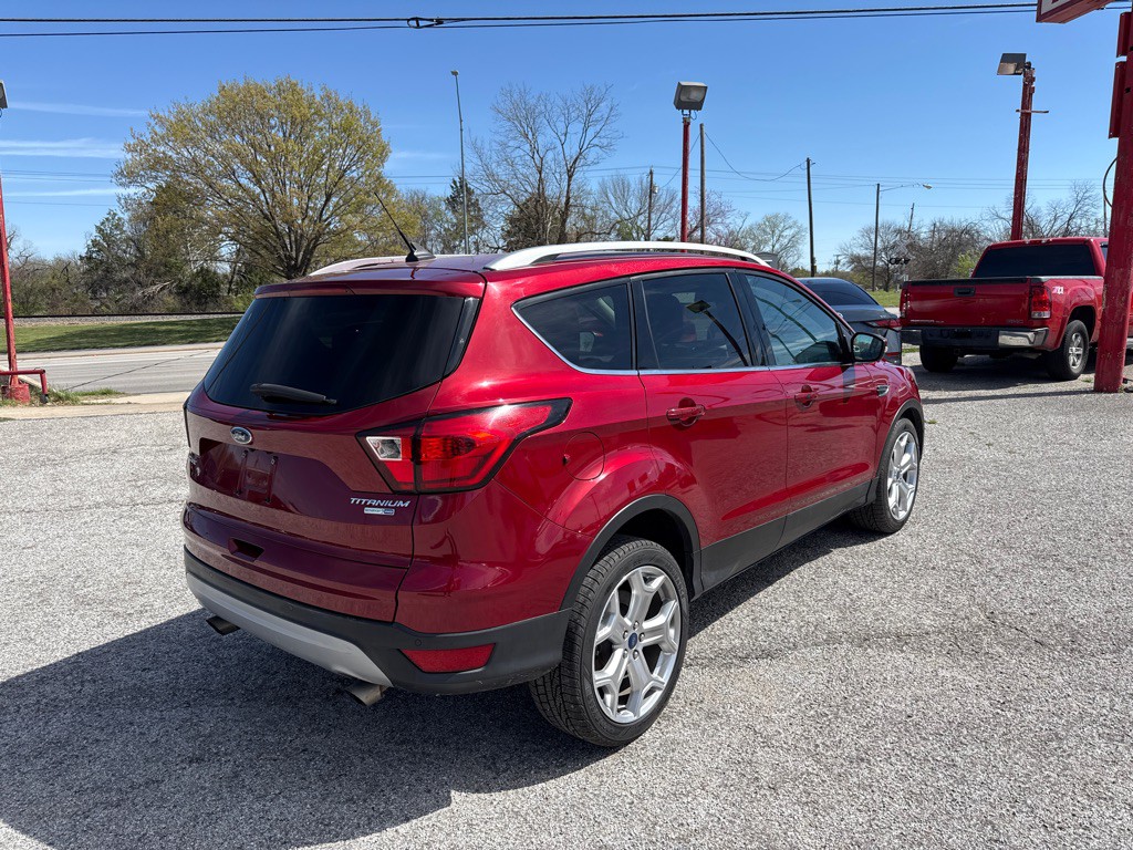 2019 Ford Escape Image 5